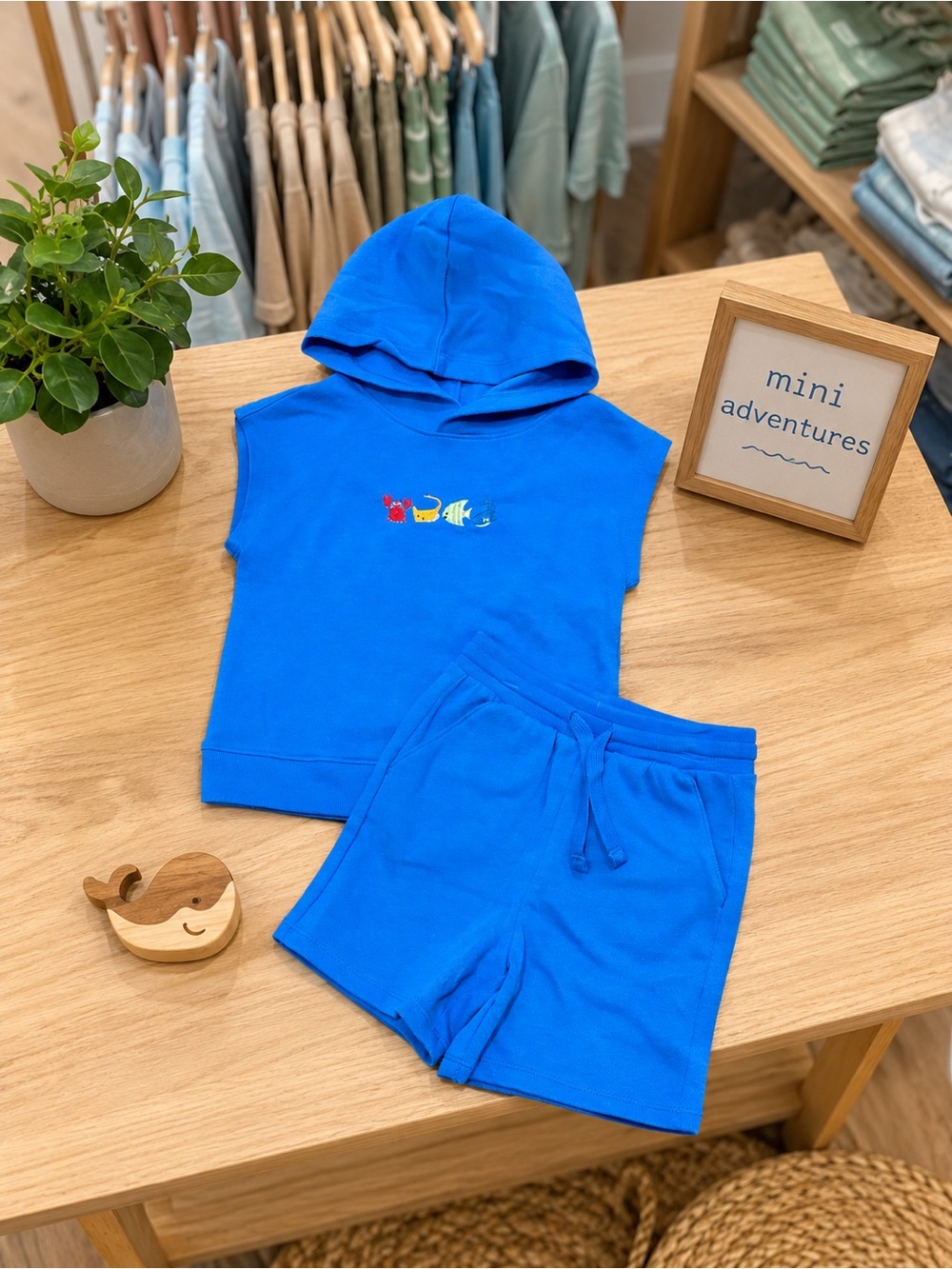 Custom embroidered ocean theme set